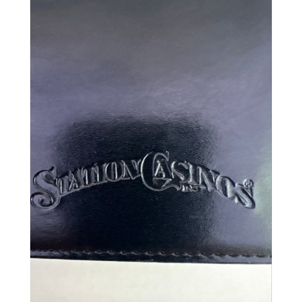 Station Casinos Las Vegas Black Trifold Checkbook Cover Wallet Logo - Picture 3 of 7